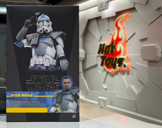 （分類：）位於 。 由 mcctoys 提交（商品編號 1375465468，圖片 1）。簡介： 。