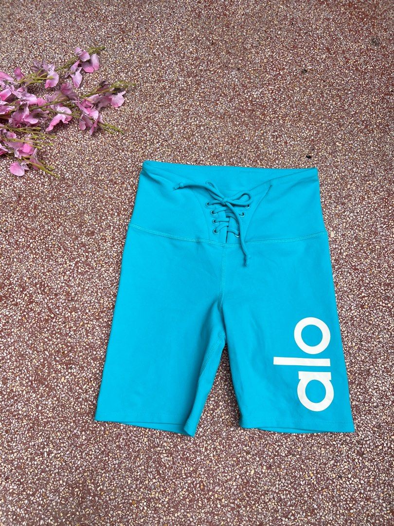 ALO CYCLINGS SHORTS (Category: Activewear) located in Taguig. Submitted by sbmanilaaa (Listing ID 1375468236, Image 1). Description: 🌈PM IS THE KEY.
