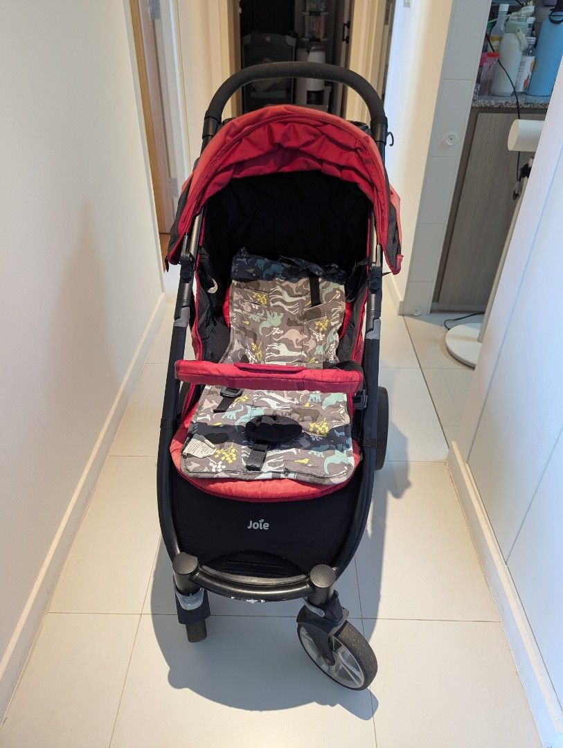 Joie lite trax Baby Stroller (Category: Strollers) located in Singapore. Submitted by iamsohappy88 (Listing ID 1375571637, Image 1). Description: good condition. only slight discoloration. very sturdy..