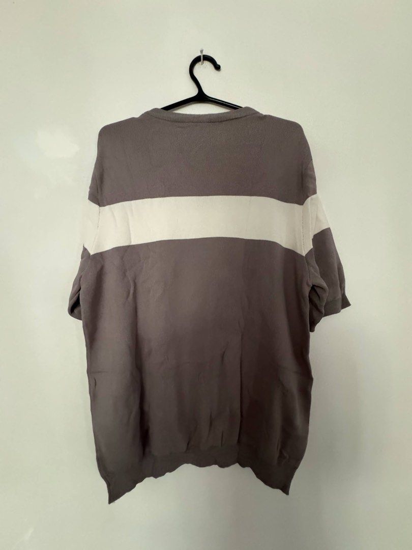 Basic LS 2 (Category: Longsleeves) located in Manila. Submitted by maedeguzmann (Listing ID 1375499249, Image 2). Description: Never used XS-Medium Stretchable.