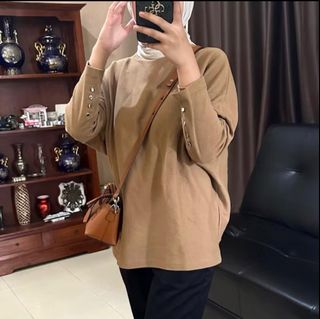 (Kategori: ) berada di . Dikirim oleh nyrsha (ID iklan 1375575161, Gambar 1). Deskripsi: .
