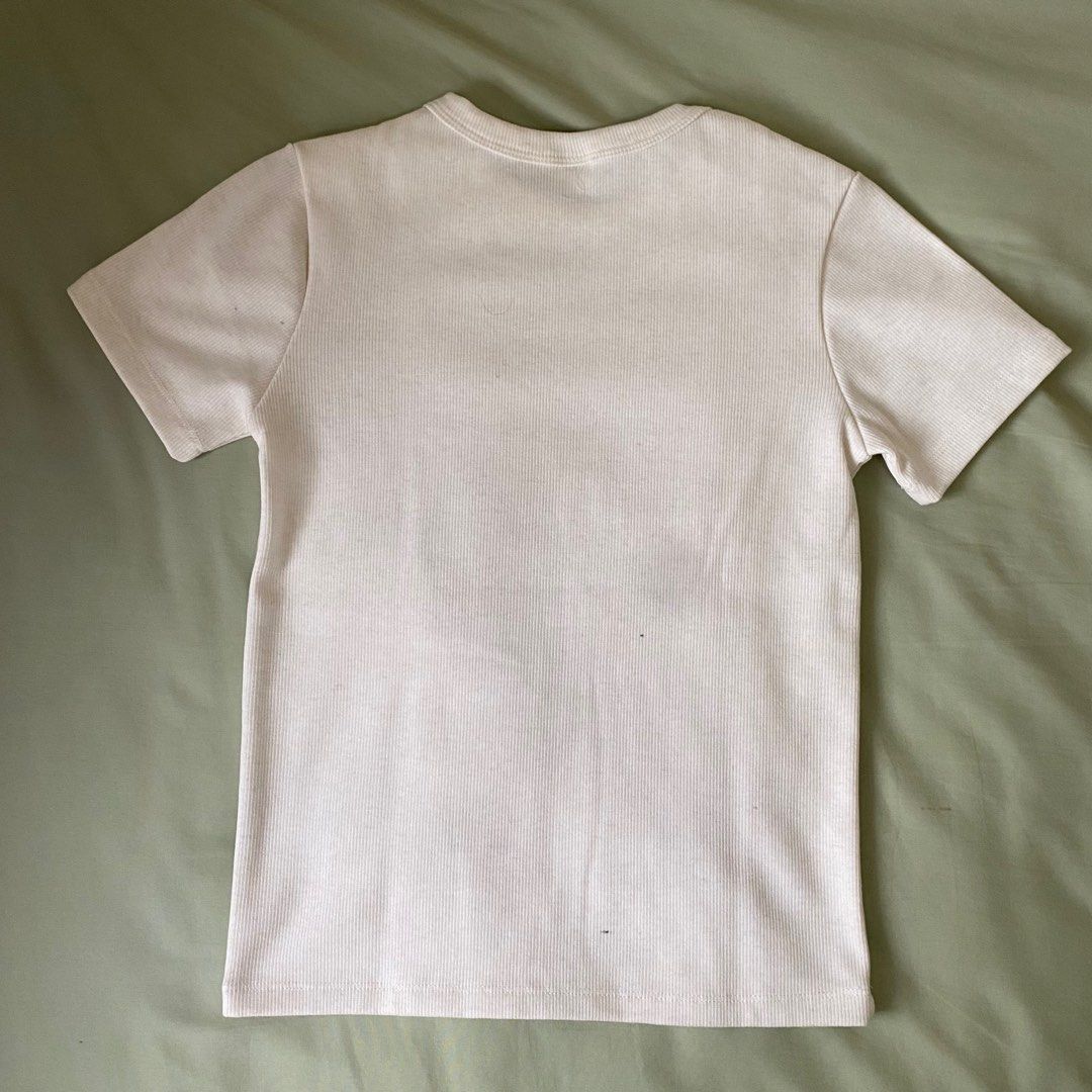 Bianca Ribbed Basic Tee (Category: Shirts) located in Imus. Submitted by patdeclutter (Listing ID 1375539149, Image 2). Description: - Php 50 + sf - basic tee from shop33 - very thick fabric! - free size (best fits s-m, super hapit if l) - used once only - i have other colors! :) just message me - mop: gcash.