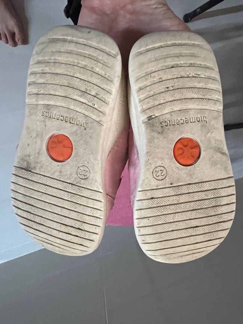 Biomecanics size 22 (Category: Babies & Kids Fashion) located in Singapore. Submitted by silverwind (Listing ID 1375545780, Image 2). Description: Tagged as well used as shoes are worn but a good wash would work! Soles are still in good condition. .