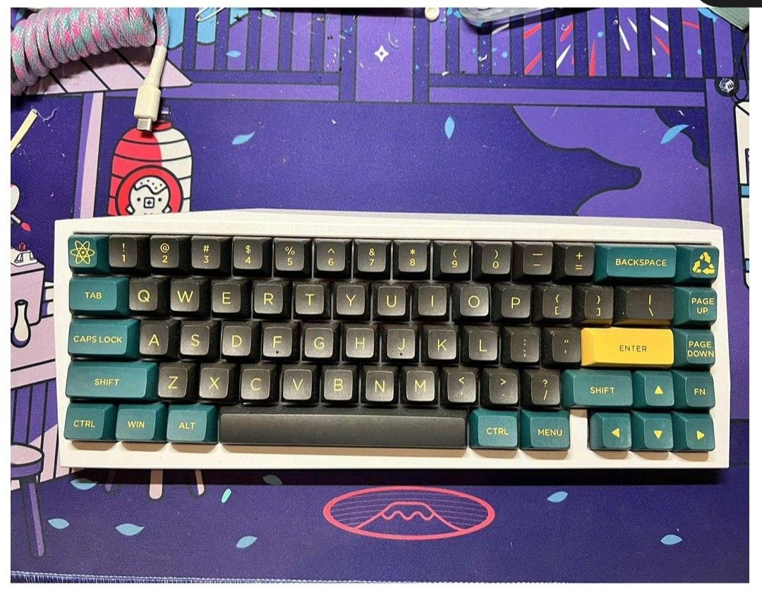 Blade65 by KBDFans | 65% Layout | Mechanical Keyboard (Category: Computer Keyboard) located in San Mateo. Submitted by jasantos21 (Listing ID 1375466174, Image 1). Description: Selling my Blade65 Mechanical Keyboard by KBDfans Case: Aluminum material, 65% layout Typing angle: 7° PCB: KBD67 MKII v3 hot-swap RBG/ type-C/ VIA support Plate: KBD67 Lite Polycarbonate Structure: Gasket mount Keycaps : KBDFans Marrs Green PBT Doubleshot – OSA Profile Sw