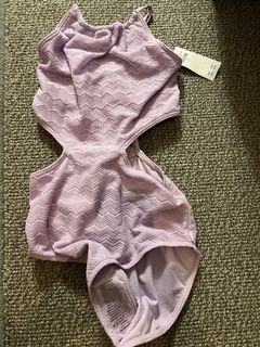 (Category: ) located in . Submitted by n1230 (Listing ID 1375591286, Image 1). Description: .