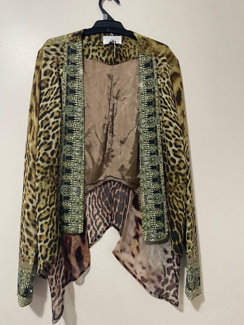 Camilla jacket (Category: Women's Clothes) located in Penshurst. Submitted by leoniemckin (Listing ID 1375647546, Image 1). Description: Ladies Camilla jacket Size 1 .