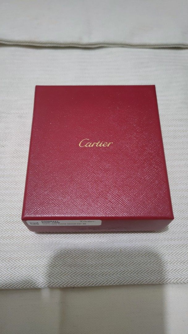 Cartier Cufflinks Box (Category: Luxury Accessories) located in Quezon City. Submitted by qatarboi (Listing ID 1375629353, Image 1). Description: Authentic and Genuine Cartier Box 10cm width 11.5cm length.