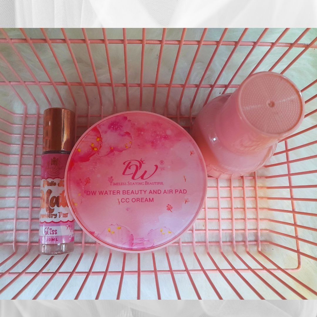CC Cream with Powdery Lip Tint (Category: Makeup) located in Cagayan de Oro. Submitted by YetzShopETC (Listing ID 1375647408, Image 1). Description: DW CC Cream, no more box, nasira kasi nabasa pero goods pa ang loob. Powdery liptint is from pixie dust. Can choose color: Periwinkle, Zarina, Sweetpea, Gloss, Chloe, Dewey, Tinkerbell, Slush or Glimmer. Location: Cagayan de Oro City. We ship nationwide..