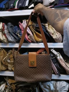 (Category: ) located in . Submitted by pomsthrift (Listing ID 1375630600, Image 1). Description: .