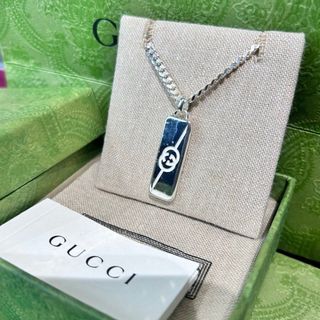 (Category: ) located in . Submitted by fashion.shoppp (Listing ID 1375550241, Image 1). Description: .