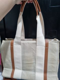 (Kategori: ) berada di . Dikirim oleh pepperina (ID iklan 1375589815, Gambar 1). Deskripsi: .