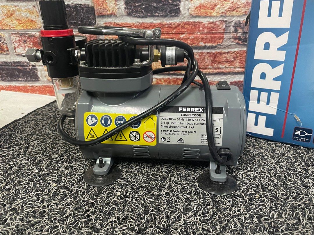 Ferrex airbrush compressor set 220 V (Category: Construction Tools & Equipment) located in Pasay City. Submitted by enrico_appliances (Listing ID 1375569714, Image 2). Description: Ferrex airbrush compressor set 220 volts 180 W 3 bar oil free negotiable with sure buyer.