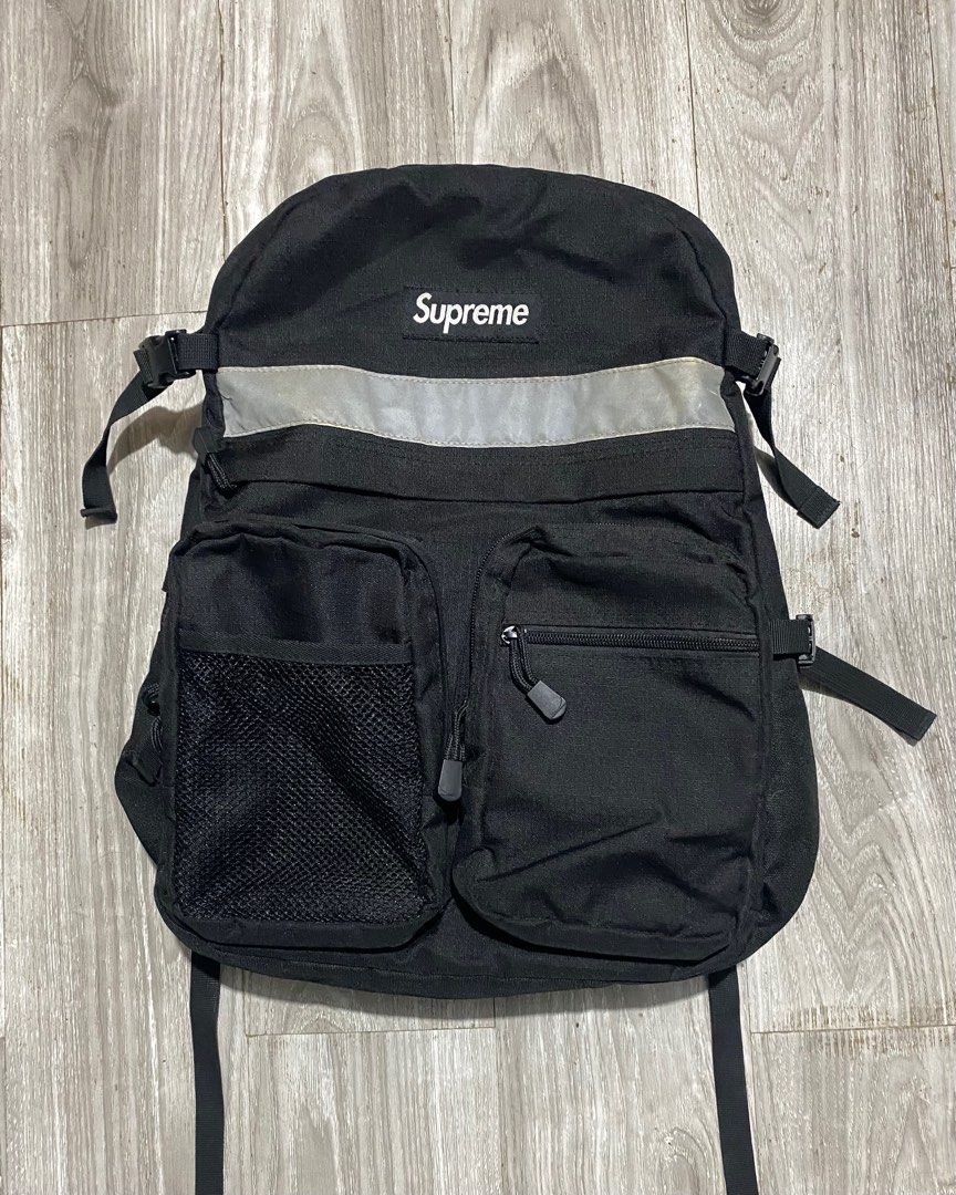 FW14 SUPREME CORDURA BACKPACK (Category: Backpacks) located in Pasacao. Submitted by kishhuschka (Listing ID 1375469605, Image 1). Description: FW14 SUPREME CORDURA BACKPACK Excellent Condition P4,000 Free shipping fee .