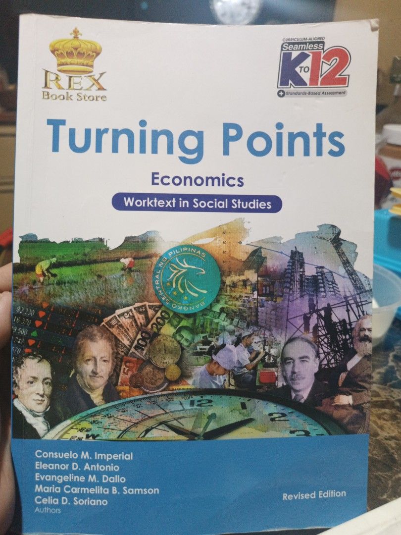 Grade 9 books (Category: Textbooks) located in Caloocan City. Submitted by samillanom83025 (Listing ID 1375645672, Image 3). Description: Turning Points - 200 Exporing Life through Science -250 *for shipping* *can do meet up within iloilo city proper*.