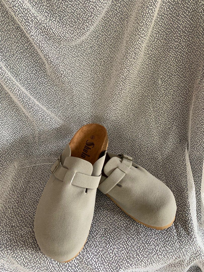 GREY SLIP ON HALF SLIPPER (Category: Shoe inserts) located in Quezon City. Submitted by vnc.fashion.shop (Listing ID 1375538046, Image 3). Description: Size on tag: us 6 Best fit: in Cm:24 Heel Height: Price:450 see comsec for more photos.