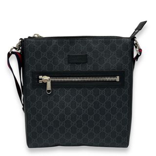 (Category: ) located in . Submitted by carousellluxury (Listing ID 1375507485, Image 1). Description: .