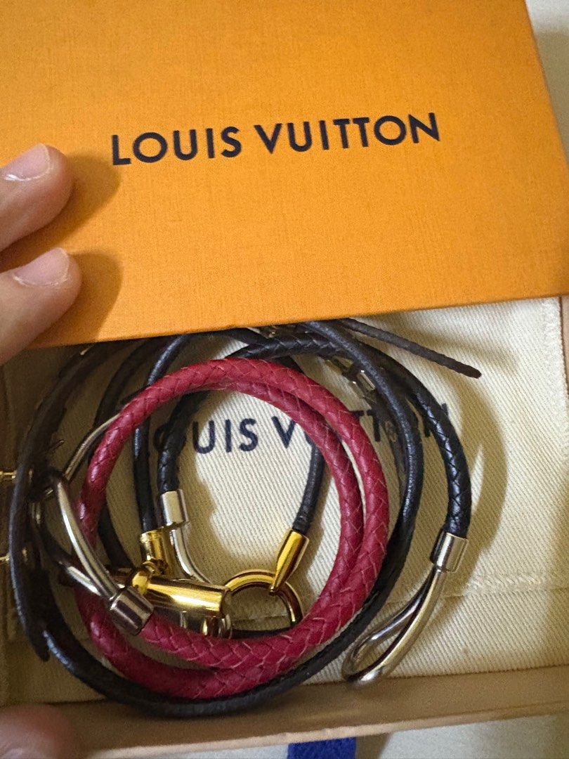 Hermes and LV bracelets (Category: Bracelets) located in Quezon City. Submitted by randomstuffdeclutter33 (Listing ID 1375548577, Image 2). Description: random lv and hermes bracelets.