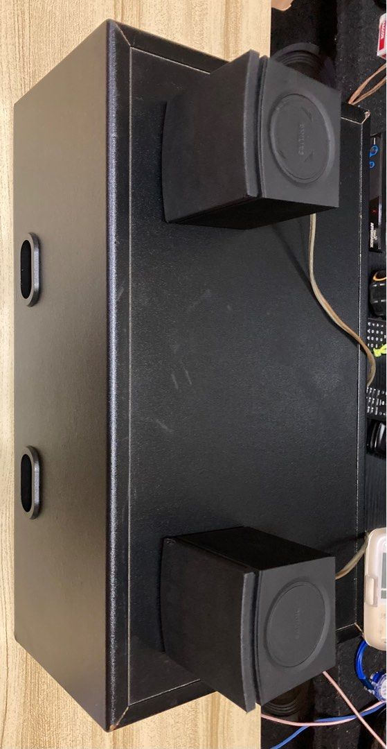 Jbl and Philips speakers for ur receiver amplifier (Category: Soundbars, Speakers & Amplifiers) located in Mandaluyong City. Submitted by lorzanoed (Listing ID 1375649196, Image 2). Description: JBL ProPerformer Plus & Philips Cube 100watts @ 4ohms Txt or Call Ed 09425630779 .