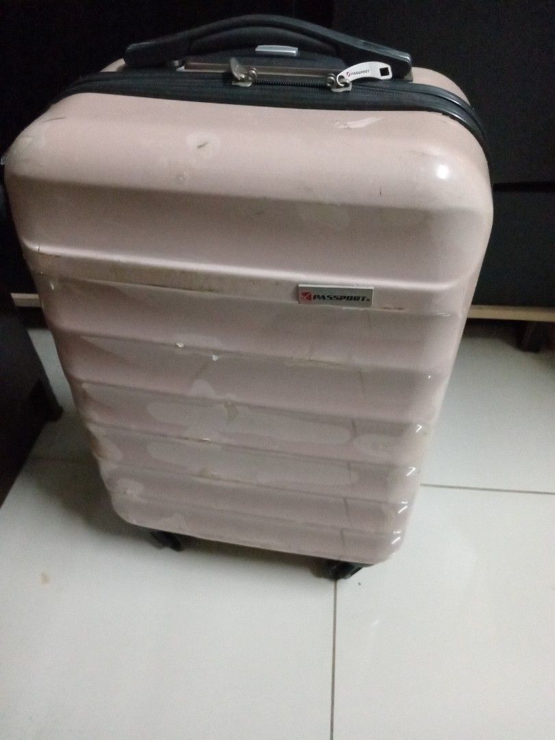 Koper (Kategori: Vintage & Antik - Lainnya) berada di Jakarta Selatan. Dikirim oleh jatu19 (ID iklan 1375462453, Gambar 1). Deskripsi: masjh bisa dj pakai utk bepergian.