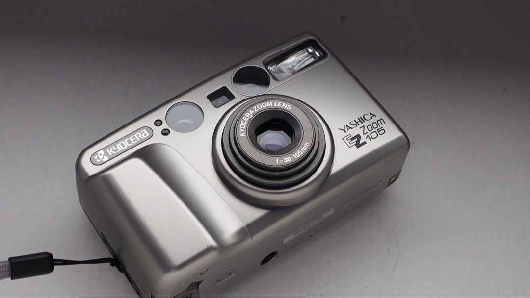 Kyocera yashica ez zoom 105 (Category: Cameras) located in Las Pinas. Submitted by film101 (Listing ID 1375514924, Image 3). Description: Kyocera Yashica ez zoom 105 Mint condition 🍭🍭 ⚡️Advanced pns film camera And 35mm compact Run by AA batt 🍃Best features -adjuster eye diopter -red eye reduction -portrait/landscape mode -exp compensation +1.5 -fLASH Fill in/auto /flash off -self timer No issues found All working -flash -aperture -zoom -butto