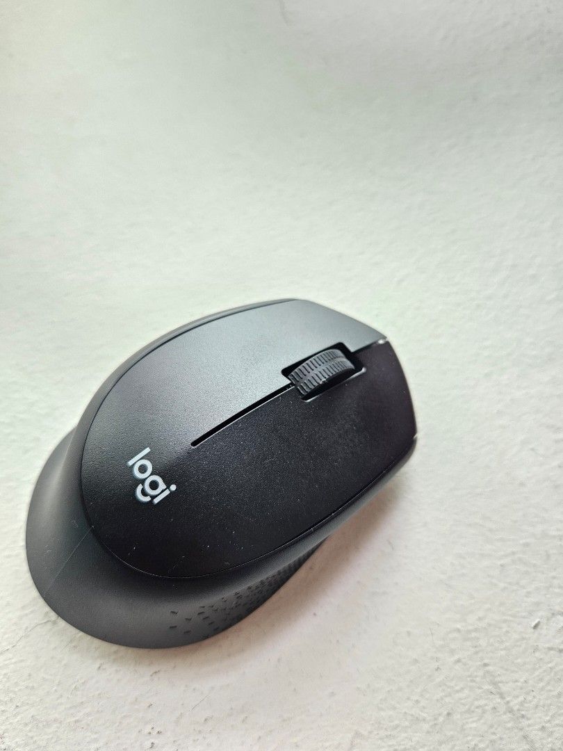 Logitech M331 Silent Mouse63221796170371111