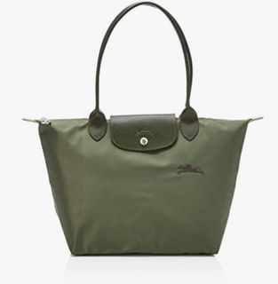 (Category: ) located in . Submitted by wardrobes.online (Listing ID 1375603142, Image 1). Description: .