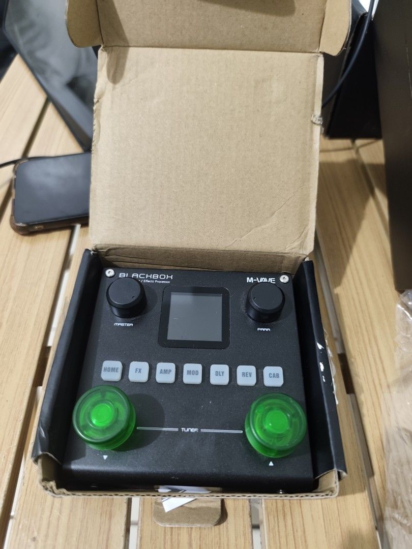M-VAVE Blackbox Multi Effects Pedal for Guitar (Category: Musical Instruments) located in Caloocan City. Submitted by dynastyoff59313 (Listing ID 1375514877, Image 1). Description: for sale: M-VAVE Blackbox multifx for guitar rfs: need funds monumento/MCU Location and meet up.