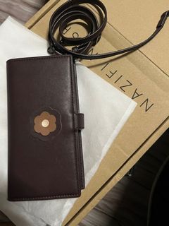 (Category: ) located in . Submitted by preloved_4in (Listing ID 1375490250, Image 1). Description: .