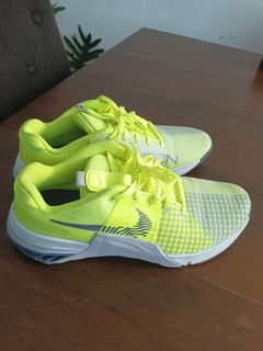 (Category: ) located in . Submitted by lest_shop (Listing ID 1375463974, Image 1). Description: .