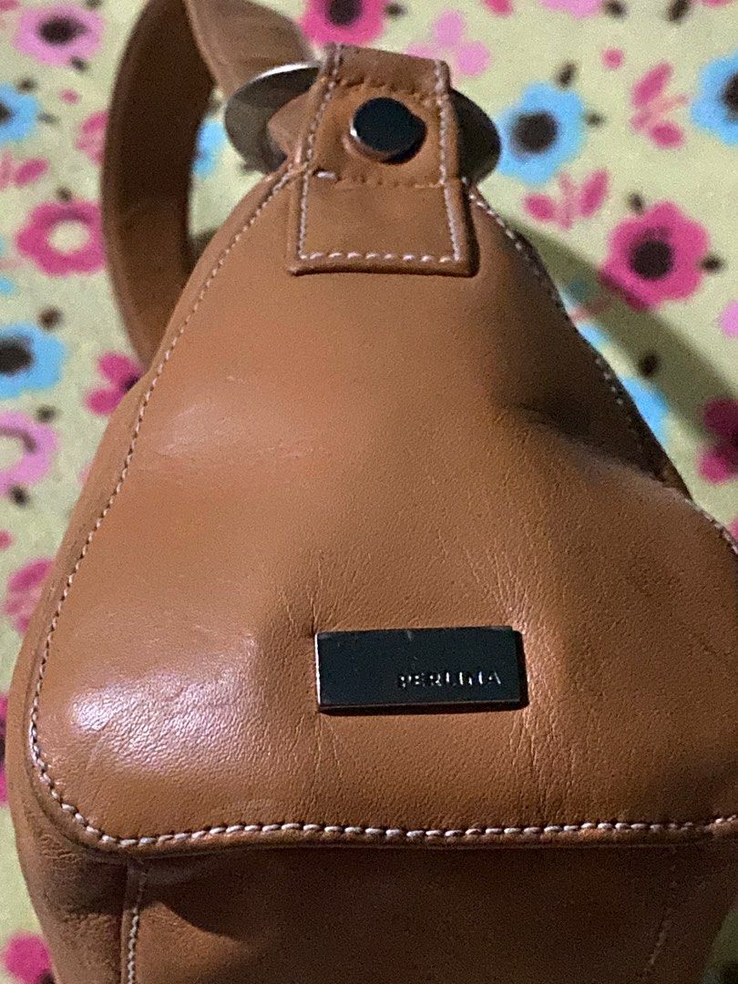 Perlina Small Kili bag (Category: Shoulder Bags) located in Manila. Submitted by cufflej (Listing ID 1375628236, Image 3). Description: .