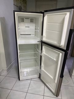 (Category: ) located in . Submitted by faraaamir (Listing ID 1375539147, Image 1). Description: .
