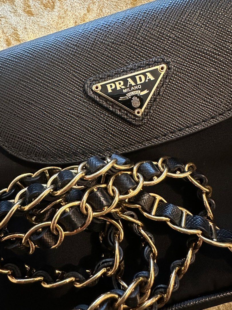 Prada Nylon tessuto chain crossbody (Category: Luxury Bags & Wallets) located in Makati City. Submitted by etherealuxe.ph (Listing ID 1375462363, Image 1). Description: 100% Authentic Prada money back guaranteed if proven fake. Bought in Japan ❤️ Hard to let go but badly needed cash 🙏🏻 Meet up in BGC, Serendra or SM aura only. Please do not make offer if you are not a 100% sure buyer. Let’s not waste each other’s time. No more reciept and cards
