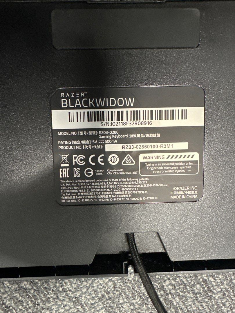 [Razer] BlackWidow Mechanical Gaming Keyboard Green Switch (Category: Computer Keyboard) located in Singapore. Submitted by novasyt (Listing ID 1375515073, Image 2). Description: .