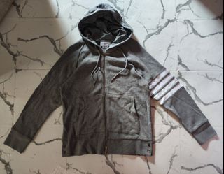 (Category: ) located in . Submitted by thrift84008 (Listing ID 1375516036, Image 1). Description: .