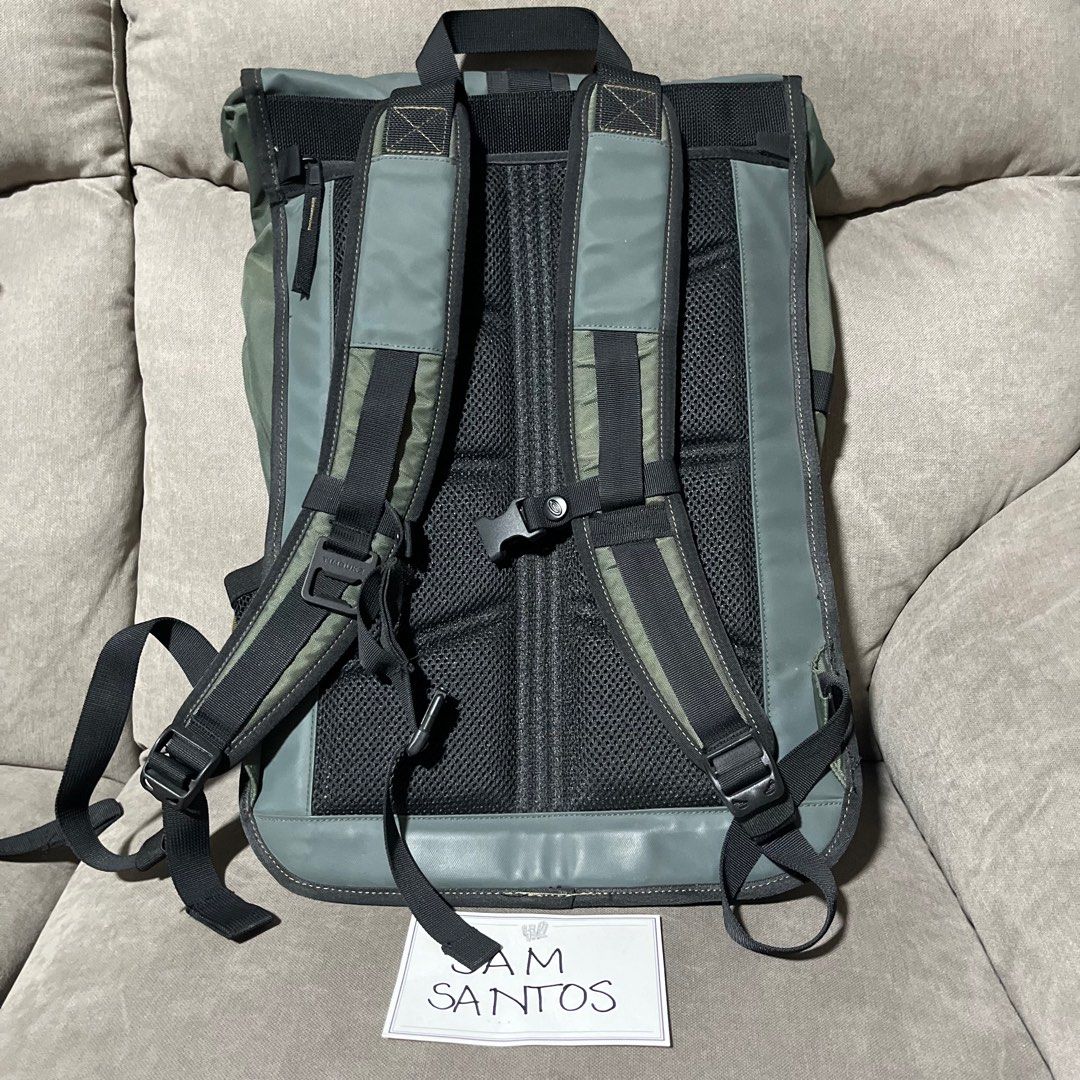 Timbuk2 Spire Backpack 30L (Category: Backpacks) located in Quezon City. Submitted by sammysantos (Listing ID 1375465876, Image 2). Description: Timbuk2 Spire Backpack Ver. 1 - around 30L capacity - elevated laptop compartment dimensions: 11.4 x 15” / 29 x 38 cm - water resistant - no issues but a little dusty from storage. - note: i also have a navy blue version. PM if you wanna see it..