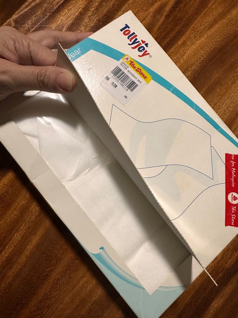 TollyJoy Baby Wear Napkin Liners 100pcs (Category: Diapers & Baby Wipes) located in Singapore. Submitted by zihuiglenn (Listing ID 1375507860, Image 3). Description: Just for mummy who really needed. TollyJoy Baby Wear Napkin Liners. 100 pieces. Extra absorbent. Soft & breathable. Size: 30cm x 22cm. Perfect for keeping baby's bottom dry and comfortable. Convenient and easy to use..