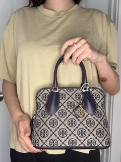 （分類：）位於 。 由 hanabeauty_ 提交（商品編號 1375623514，圖片 1）。簡介： 。