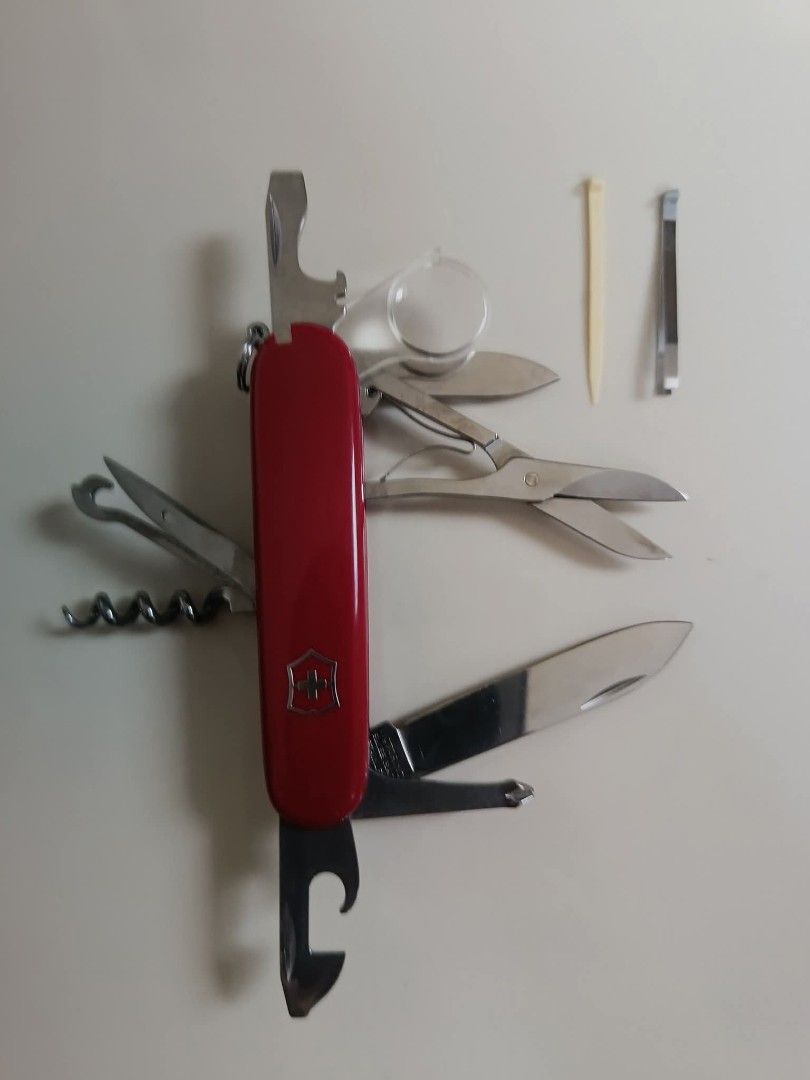 Victorinox swiss knife (Category: Knives & Chopping Boards) located in Manila. Submitted by goldenking0 (Listing ID 1375556448, Image 2). Description: .