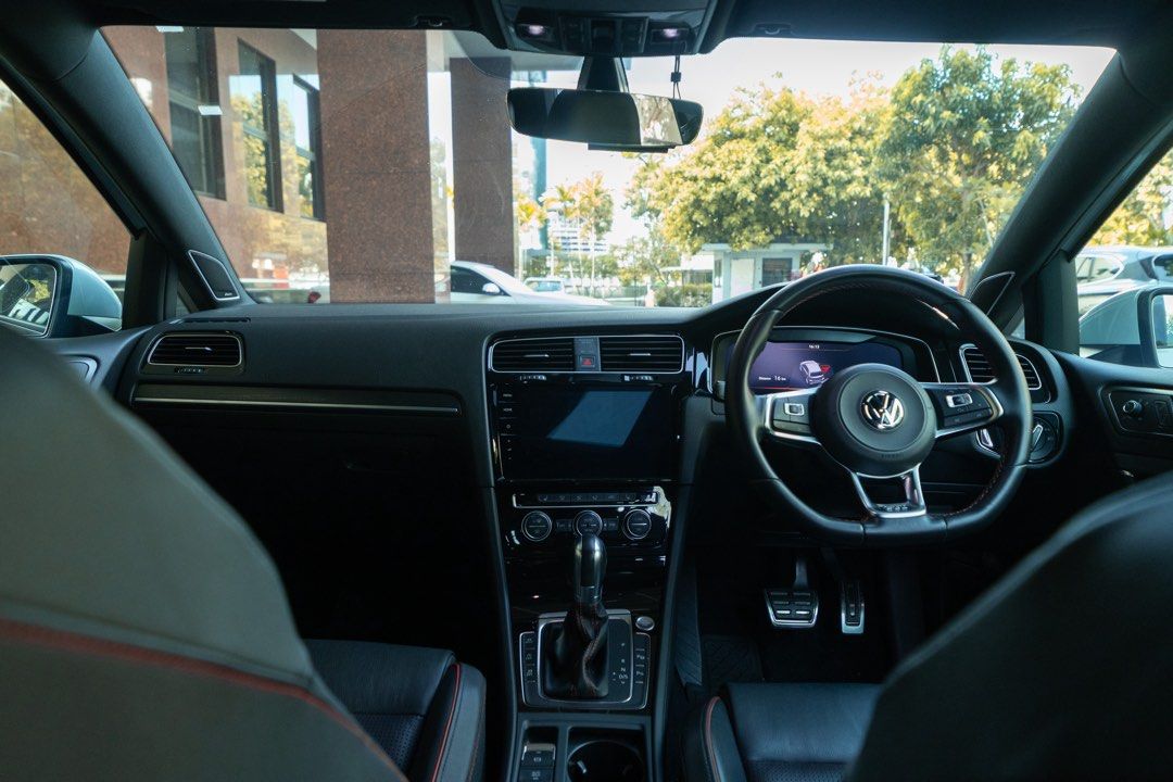 Volkswagen Golf GTI 2.0 5dr (A)62885346731523113