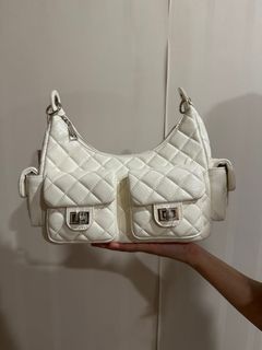 (Category: ) located in . Submitted by theprincesscollection (Listing ID 1375597041, Image 1). Description: .