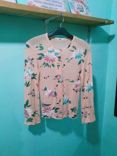 (Kategori: ) berada di . Dikirim oleh dirasecondwear (ID iklan 1375462792, Gambar 1). Deskripsi: .