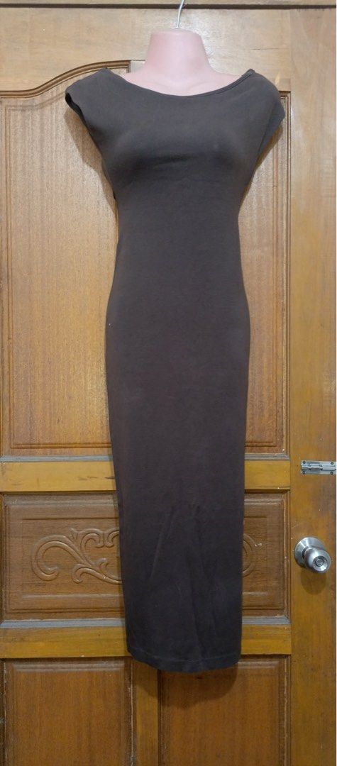 ZARA DRESS (Category: Dresses) located in Mandaluyong City. Submitted by assortedthingslists (Listing ID 1375504361, Image 3). Description: Size: XS Preloved.