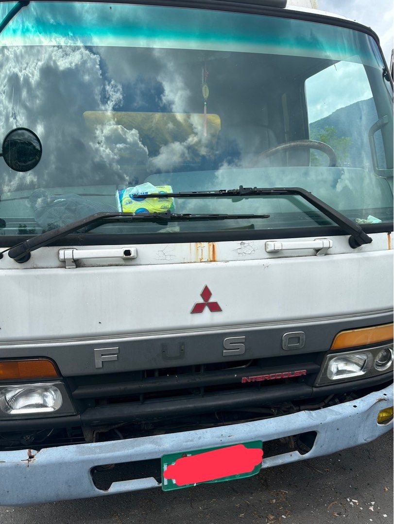 由 lzy120983 (刊登 ID 1375752605，圖片 2) 提交，位於 南投縣 (Nantou) 的 2005年 fuso 11噸 (類別：汽車出售)，說明：幫一位叔叔代po 80萬可議價 車況都正常 無待修 想了解私訊。