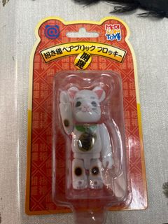 （分類：）位於 。 由 alanlui33138 提交（商品編號 1375775221，圖片 1）。簡介： 。
