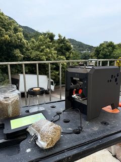 （分類：）位於 。 由 avaalpha 提交（商品編號 1375700492，圖片 1）。簡介： 。