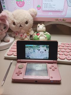(Category: ) located in . Submitted by strawberrydolled (Listing ID 1375364672, Image 1). Description: .