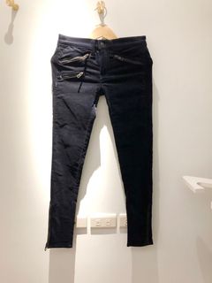 由 cclaudrey (刊登 ID 1375778489，圖片 1) 提交，位於 的 (類別：)，說明：。