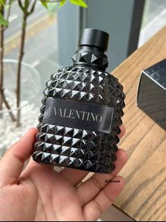 ✨ Valentino Uomo Born In Roma Rockstud Noir 華倫天奴 墨色先生 *100ML 🌈夏日香水推薦62941466525443110