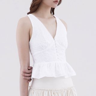 (Category: ) located in . Submitted by bloomingdales. (Listing ID 1375791933, Image 1). Description: .
