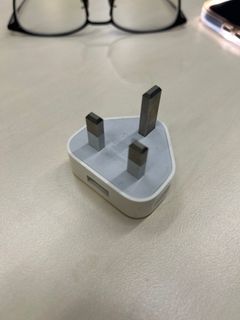 Apple USB A power adapter63015646539139110